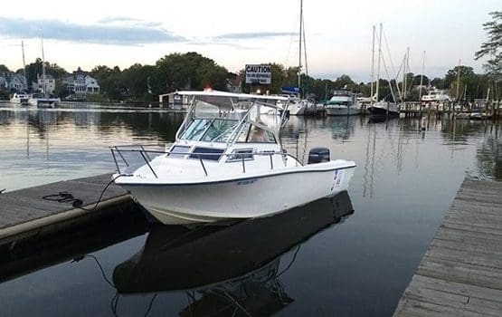 Stratos Fishing Boat Rental